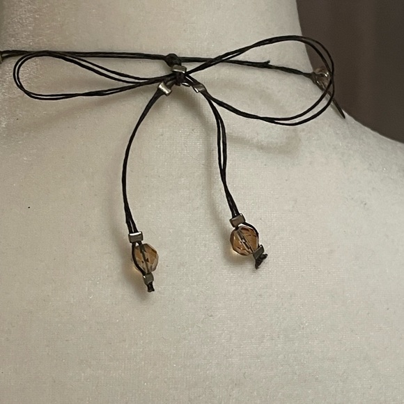 TRESKA Necklace - Picture 5 of 8